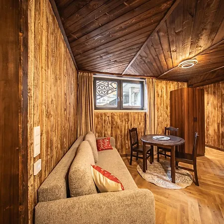 アパートホテル Premium Rysulowka 3*