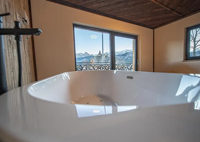 Premium Rysulowka アパートホテル